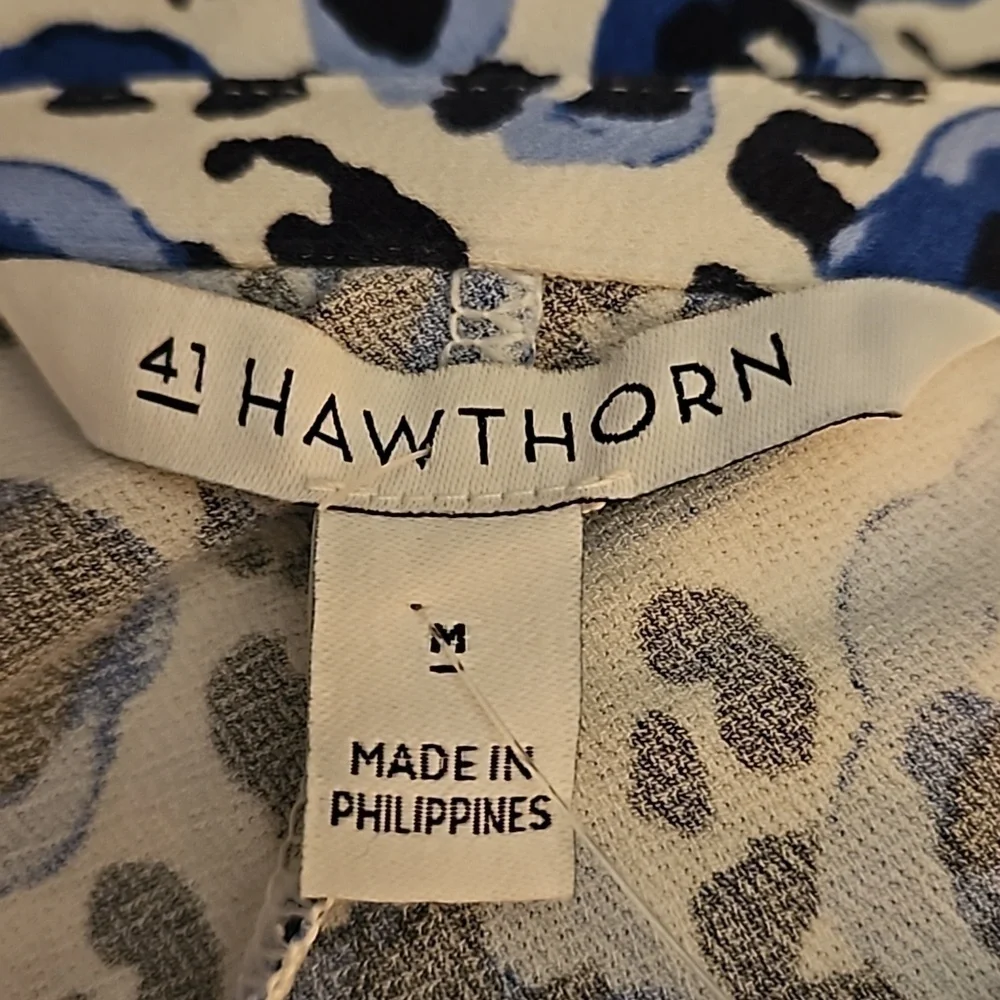 41 Hawthorn Aliska Sleeveless Front Wrap Surplice V-Neck Blouse - Picture 7 of 10